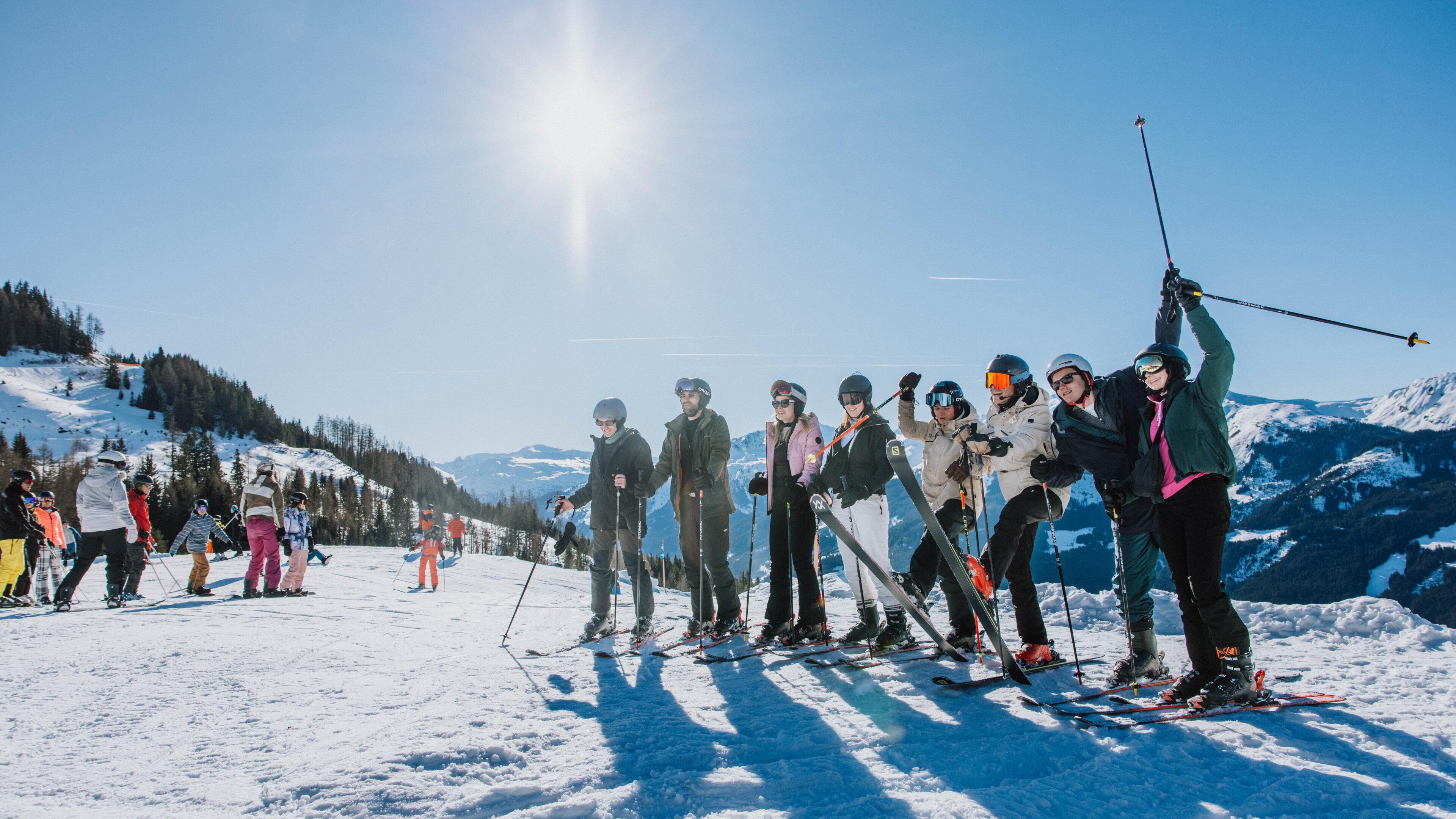 op wintersport bedrijfsuitje